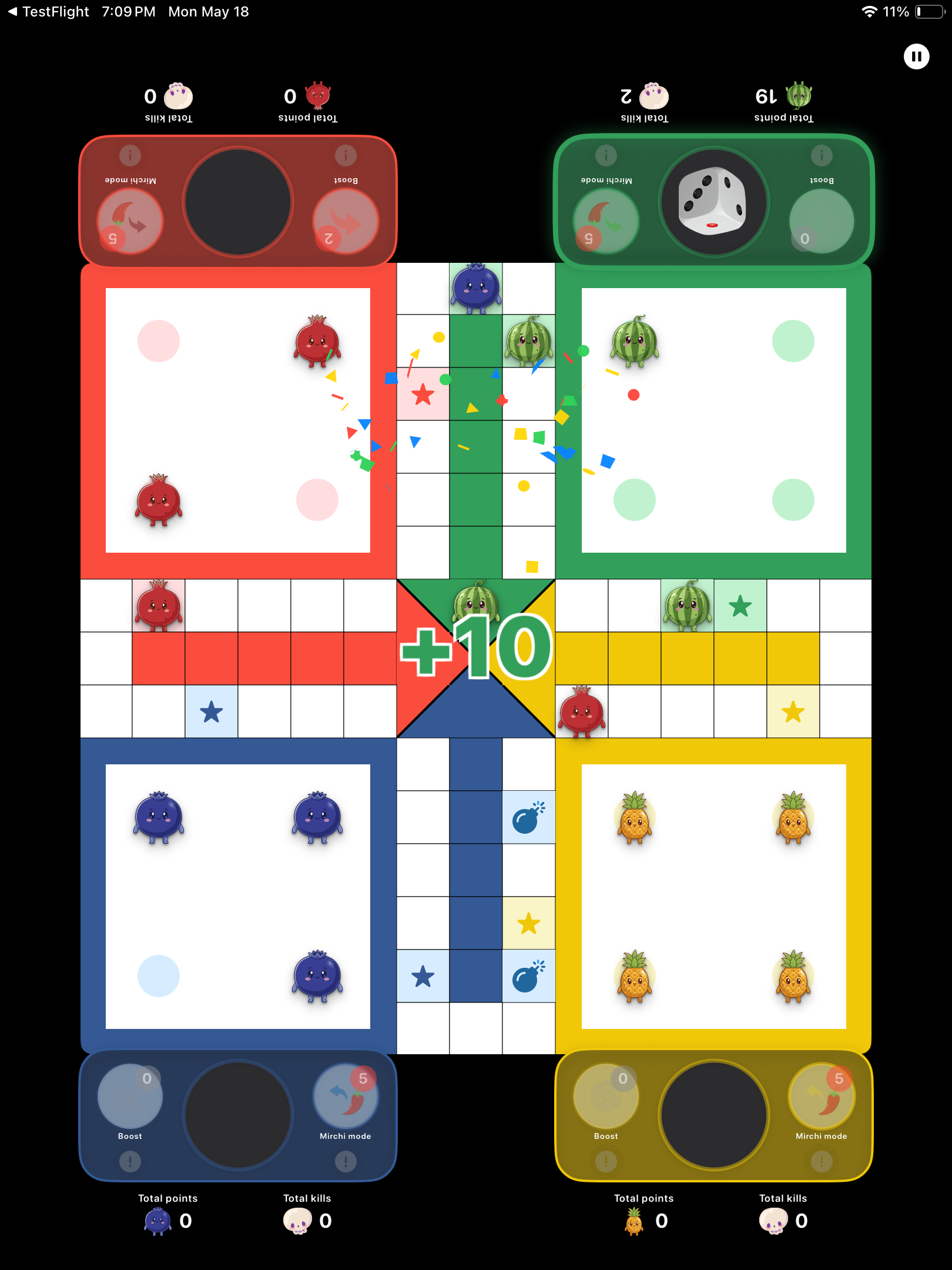 Active gameplay with fruit pawns and bonus points